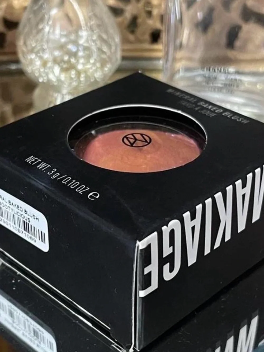 IL MAKIAGE Mineral Baked Blush — Peach Orange Marbled Shade Bootylicious